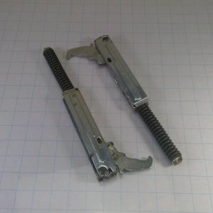 Whirlpool 9760570 HINGE, DOOR