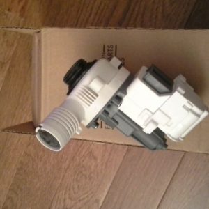 Whirlpool W10736526 PUMP-DRAIN