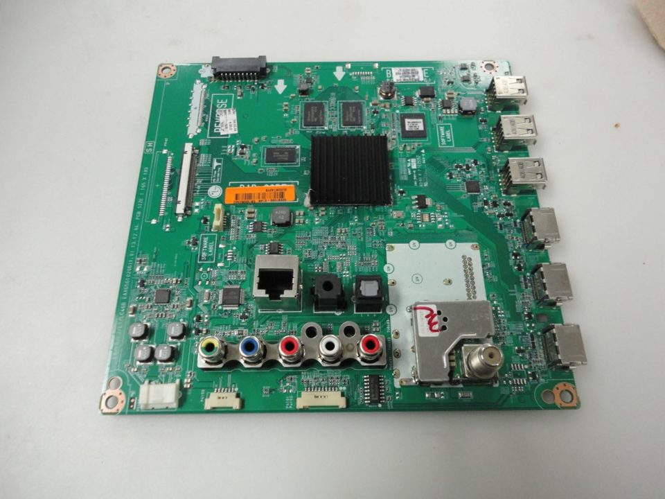 EBT63082502 LG Main Board Chassis Assembly