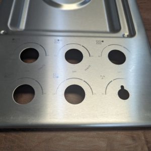 Whirlpool W11476220 COOKTOP *